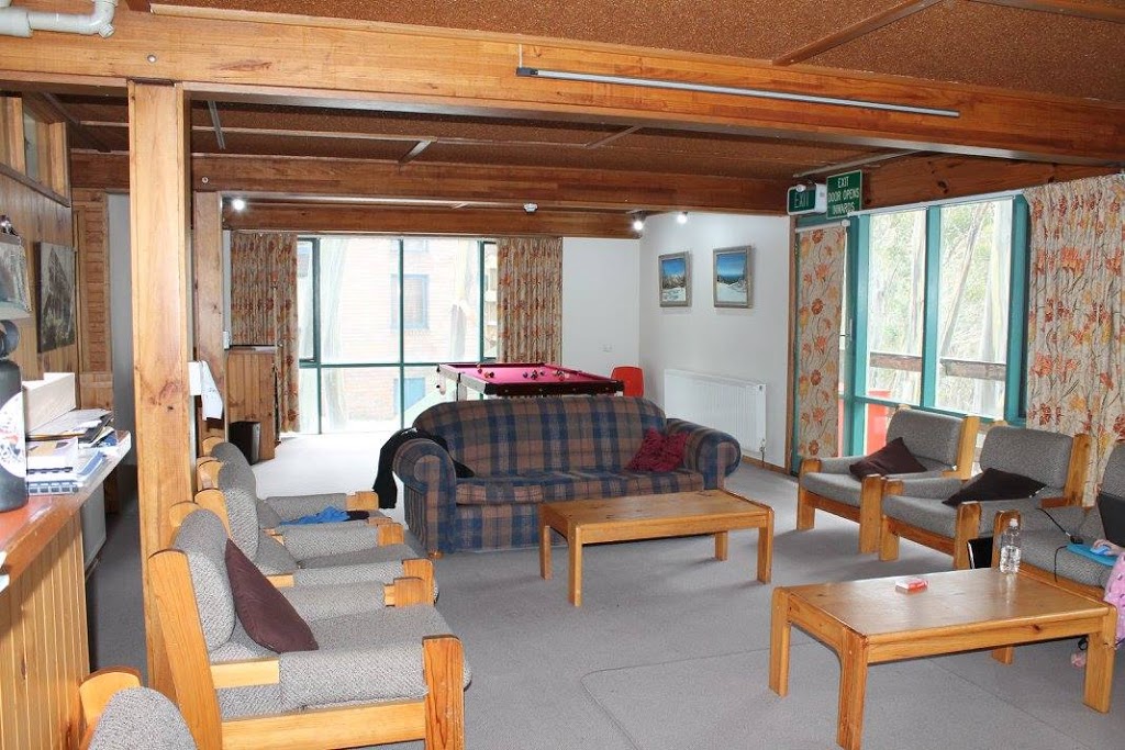 Edski Lodge | lodging | 29 Tingariingy Crescent, Baw Baw Village VIC 3833, Australia | 0422990656 OR +61 422 990 656
