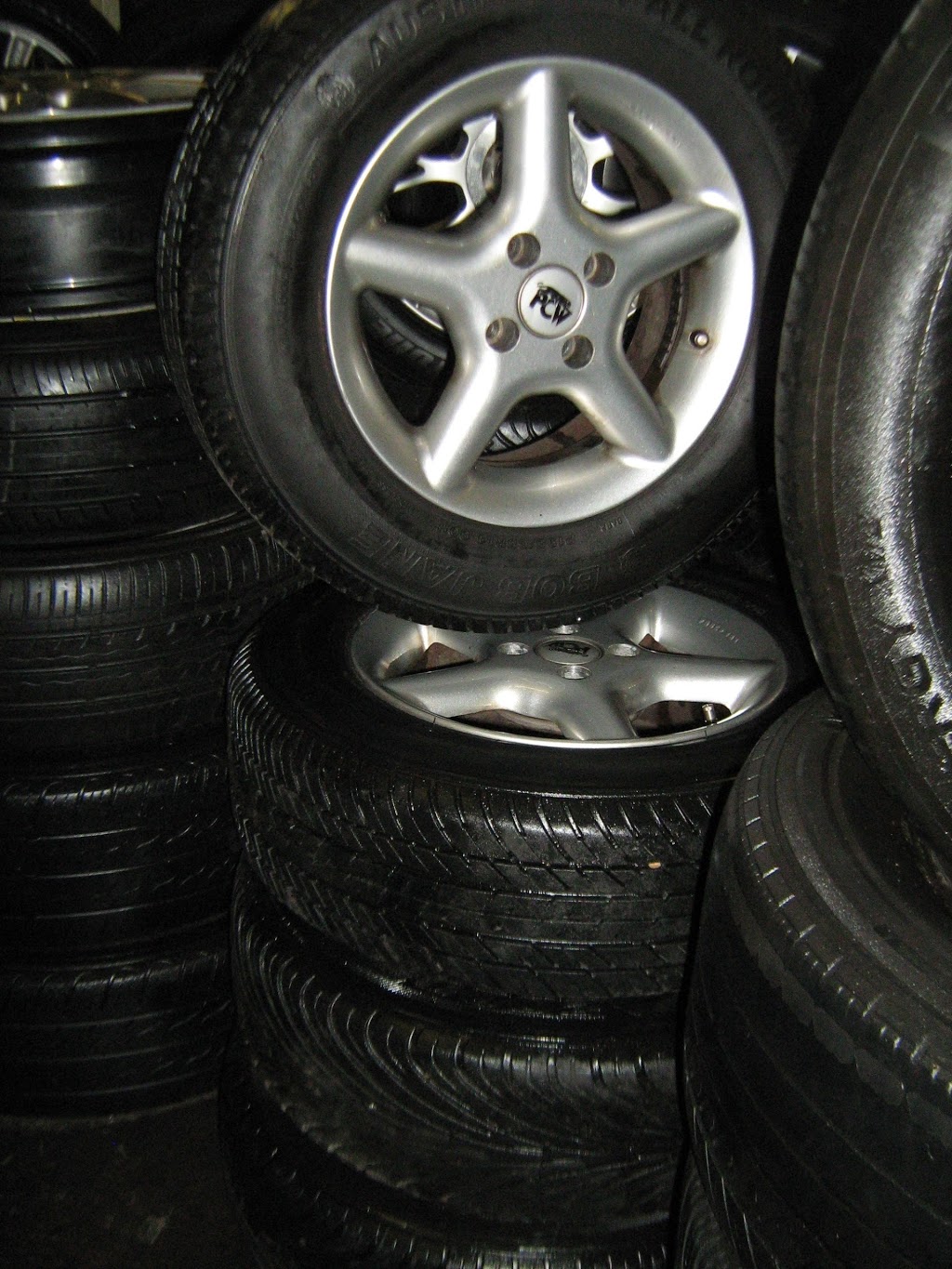 Bargain Tyres Bankstown | car repair | 1570 Canterbury Rd, Punchbowl NSW 2196, Australia | 0450601604 OR +61 450 601 604