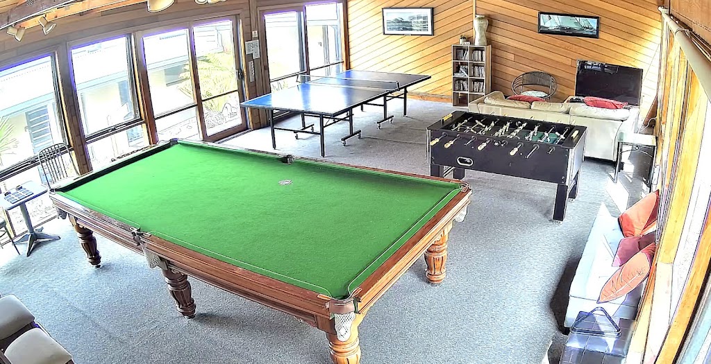 4 Whitecrest Great Ocean Road Resort - Ocean View | 4/5230 Great Ocean Rd, Wongarra VIC 3234, Australia | Phone: 0428 430 367