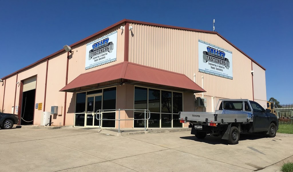 Valley Fasteners Muswellbrook | 10 Carramere Rd, Muswellbrook NSW 2333, Australia | Phone: (02) 6526 2822