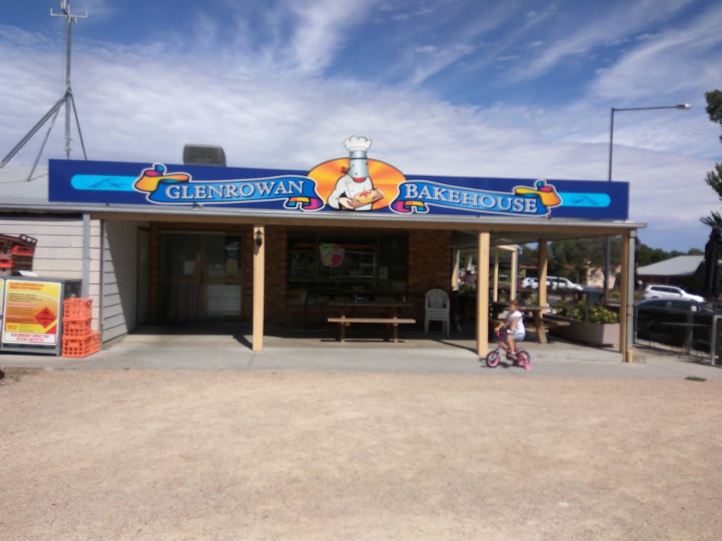 Glenrowan Bakehouse & Cafe | meal takeaway | 34 Gladstone St, Glenrowan VIC 3675, Australia | 0357662111 OR +61 3 5766 2111