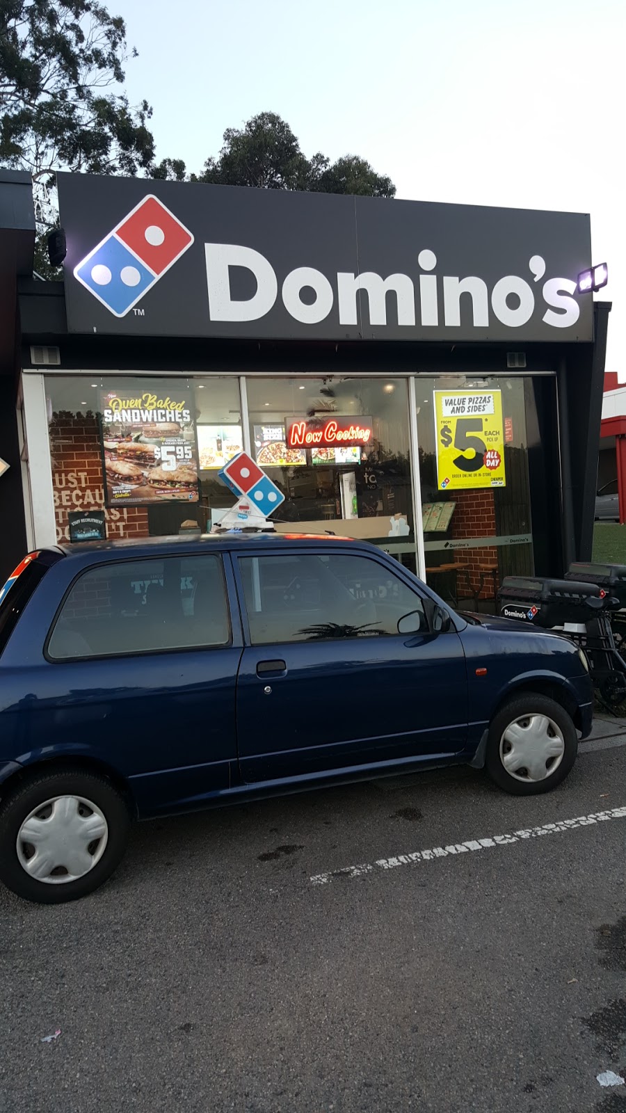 Dominos Pizza Kincumber | Shop 2/34 Avoca Dr, Kincumber NSW 2251, Australia | Phone: (02) 4345 5620