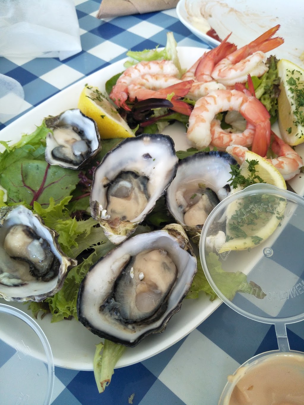 Seafood ConXion | meal takeaway | 185 Weyba Rd, Noosaville QLD 4566, Australia | 0754702955 OR +61 7 5470 2955