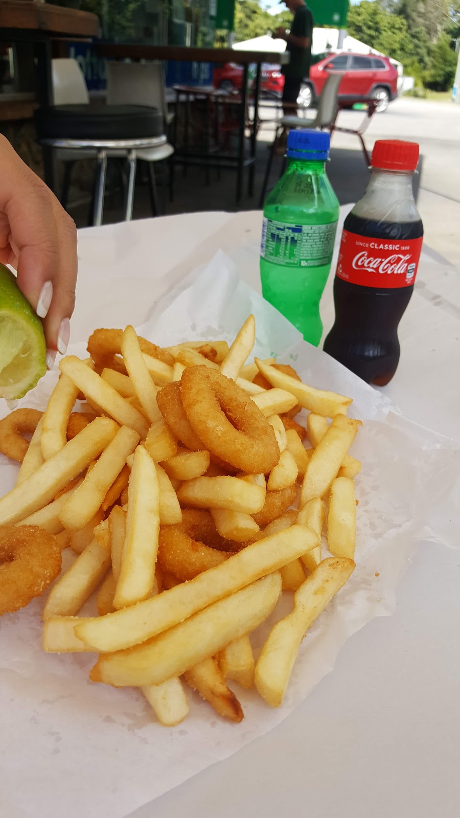 Wotta Bout Fish N Chips | meal takeaway | Rob Veivers Dr, Kuranda QLD 4881, Australia | 0740939529 OR +61 7 4093 9529