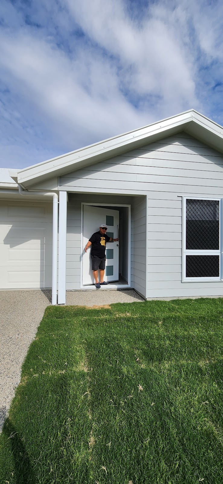 Home Hunters Group | 1 Paradise Ave, Miami QLD 4220, Australia | Phone: 0483 942 820