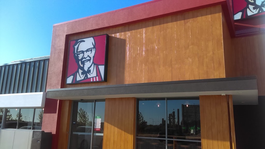 KFC Banksia Grove | restaurant | 81 Ghost Gum Blvd, Banksia Grove WA 6031, Australia | 1300553899 OR +61 1300 553 899