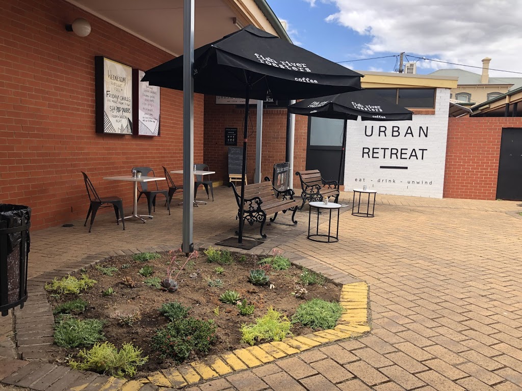 Urban Retreat Young | 8/48 Lynch St, Young NSW 2594, Australia | Phone: (02) 6322 8954
