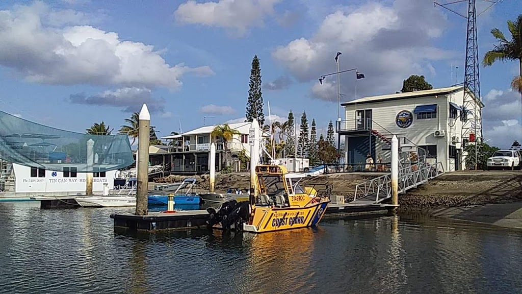 Tin Can Bay Houseboats | Norman Point, Tin Can Bay QLD 4580, Australia | Phone: (07) 5486 2669