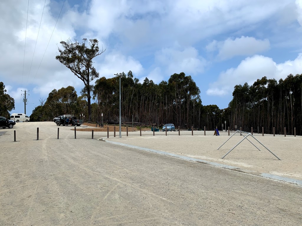 St Helens Trail Head (Stacked Loop) | parking | Flagstaff Rd, St Helens TAS 7216, Australia