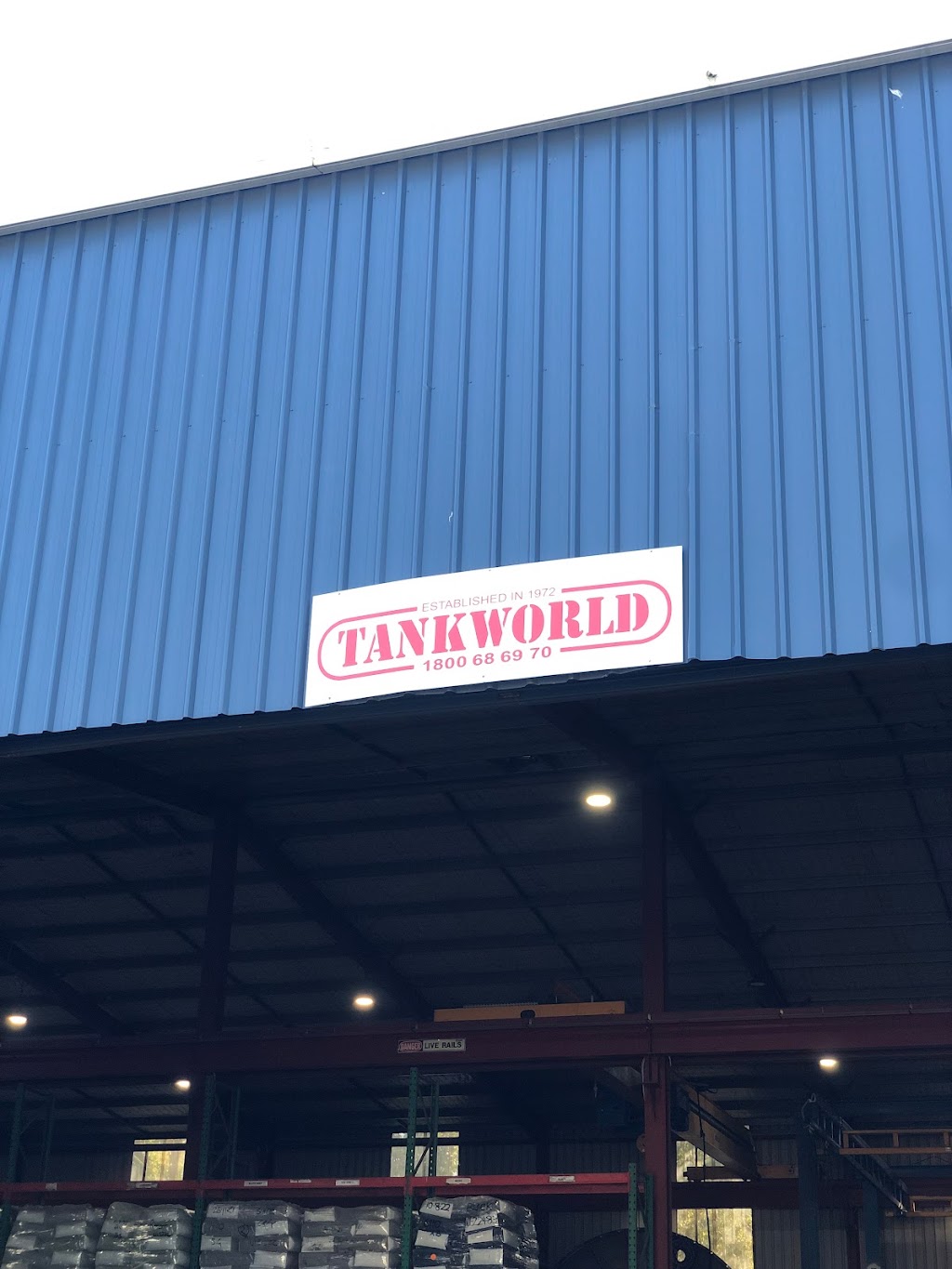 Tankworld Rain Water Tanks | 52 Gardiner St, Rutherford NSW 2320, Australia | Phone: (02) 4937 6242