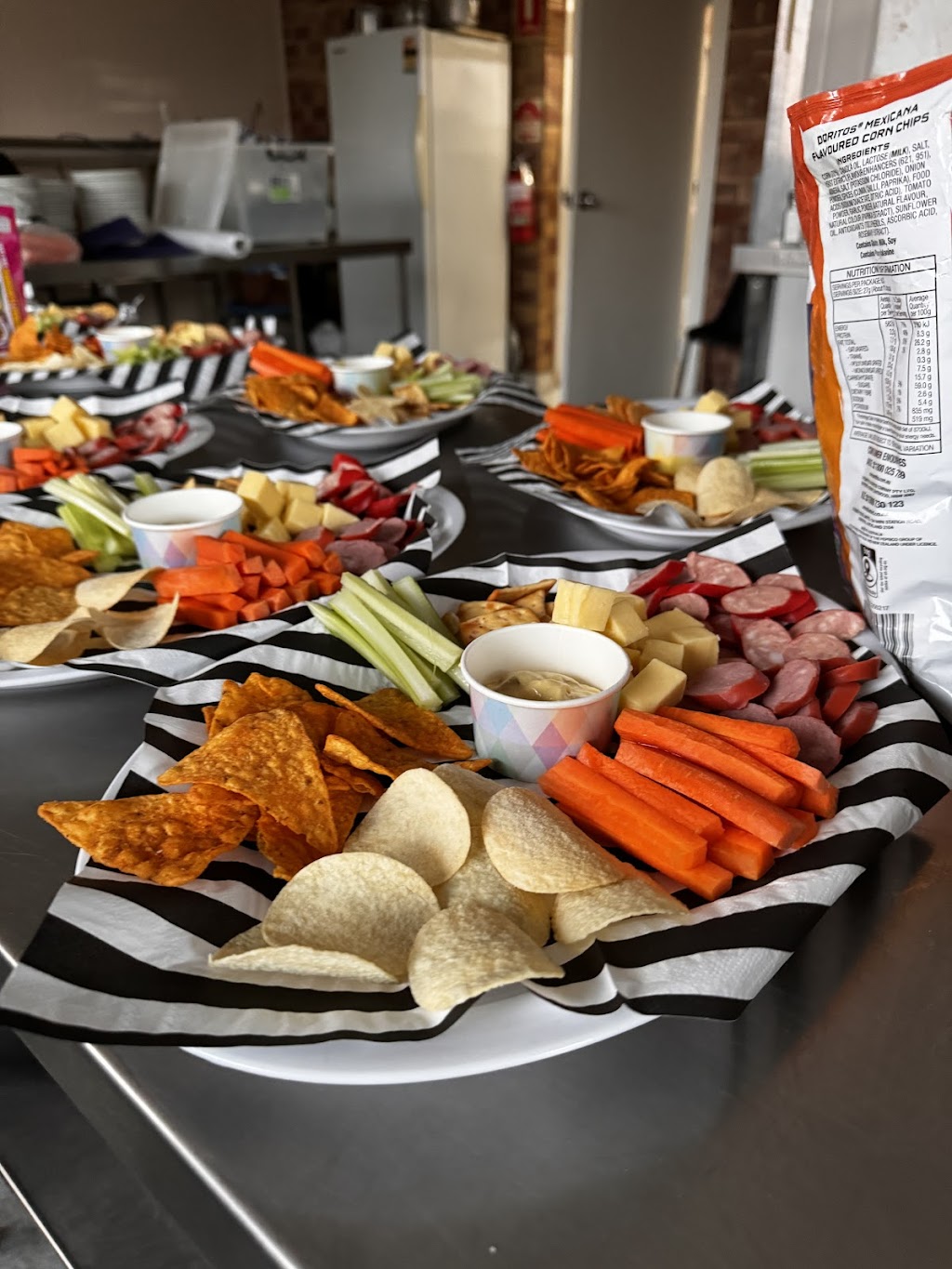 Darling Downs Spit Roast Caterers | 12693 New England Hwy, Top Camp QLD 4350, Australia | Phone: 0428 721 505