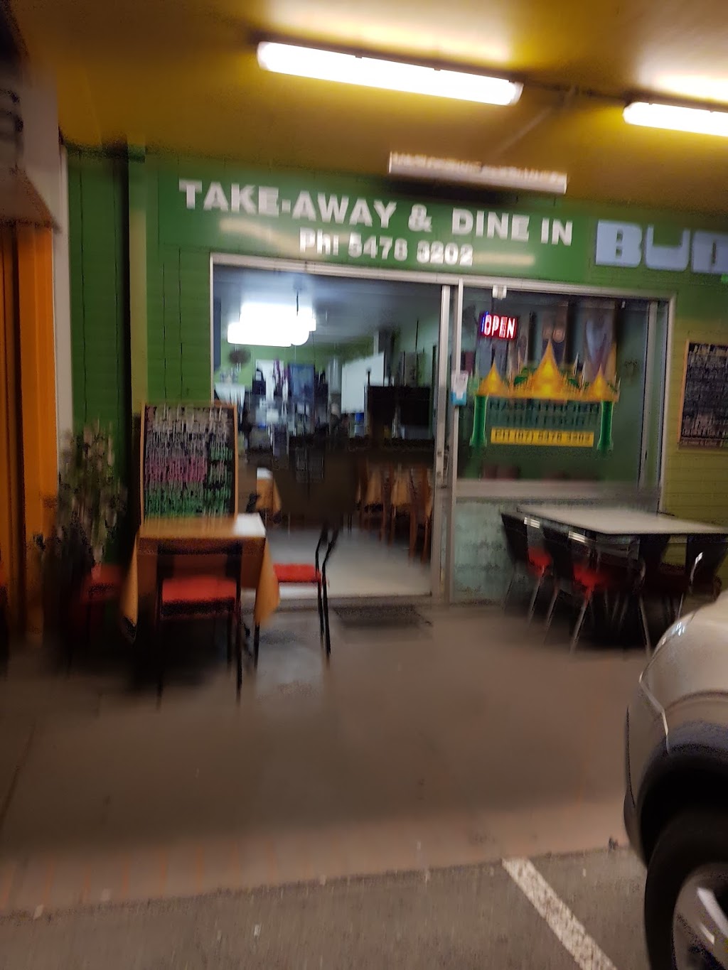 Normas Cafe & Seafood | 28 Parkana Cres, Buddina QLD 4575, Australia | Phone: (07) 5478 1475