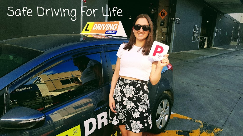 Female Instructor L Driver Training | 7 Indwarra Ave, Kellyville NSW 2155, Australia | Phone: 0477 111 444