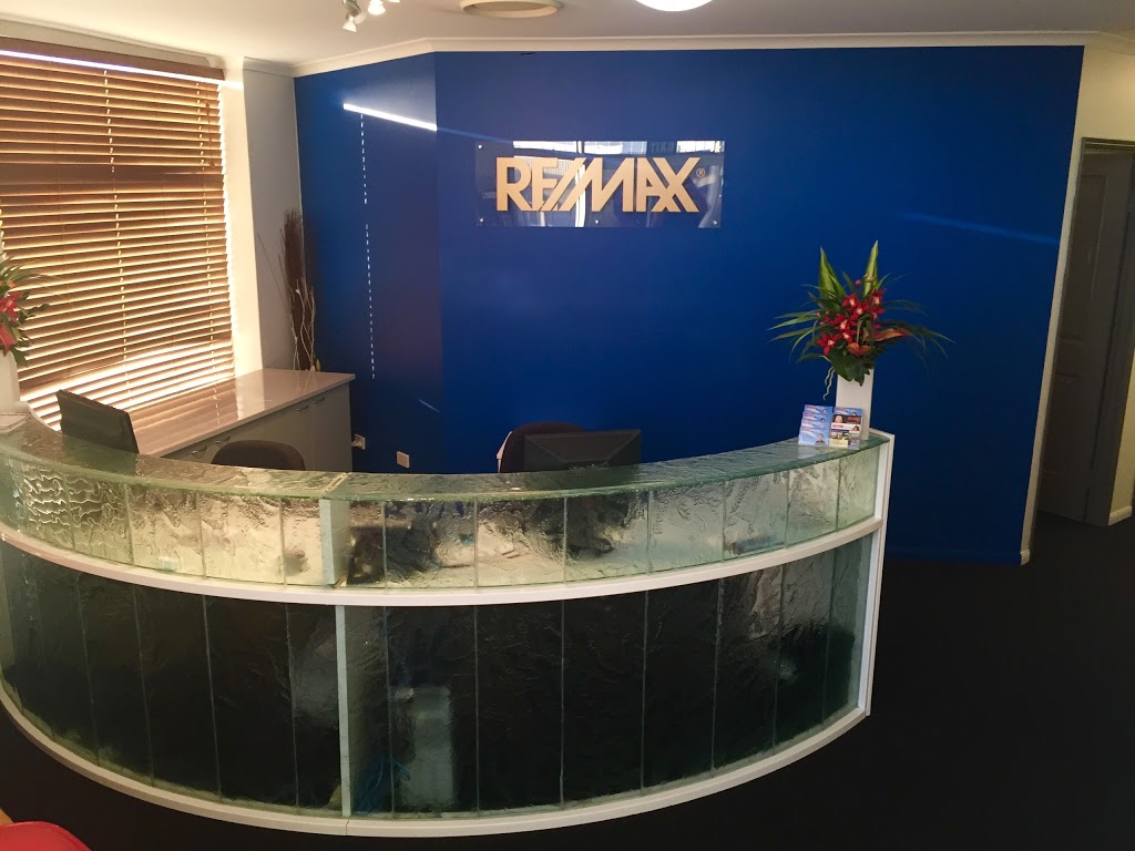 RE/MAX Gold Gladstone | 2 Mellefont St, Gladstone Central QLD 4680, Australia | Phone: (07) 4976 3800