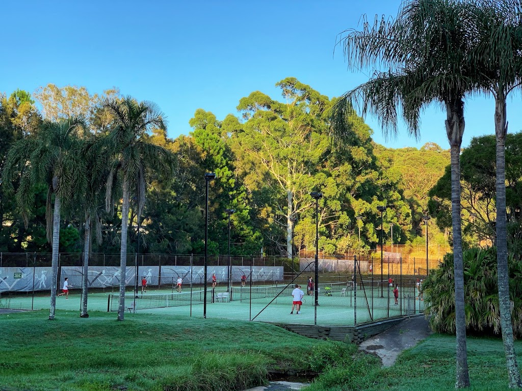 Queenwood Tennis and Sports Centre | 1110 Oxford Falls Rd, Oxford Falls NSW 2100, Australia | Phone: (02) 9452 2298