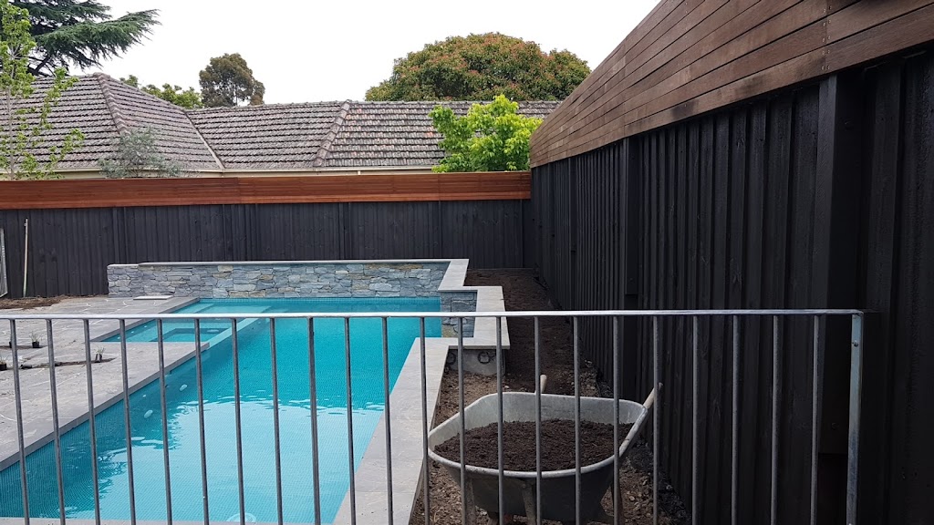 Supreme Fence Painting | 9A Hartley Ave, Caulfield VIC 3162, Australia | Phone: 0405 811 931