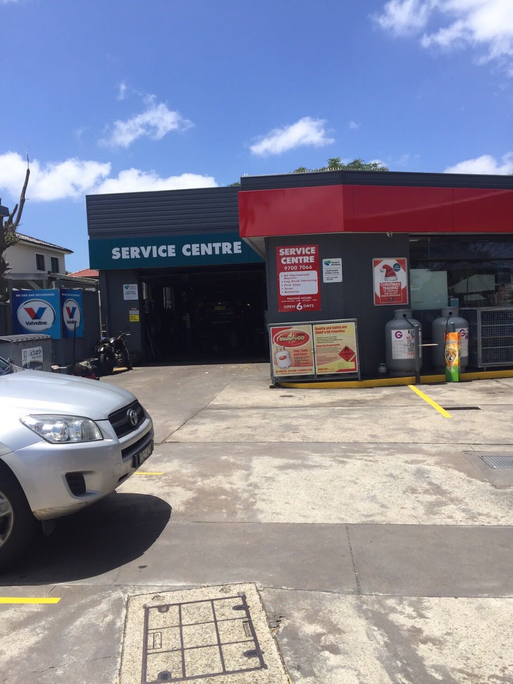 Budget Petrol Eastlakes | 102 Maloney St, Eastlakes NSW 2018, Australia | Phone: (02) 9700 7176