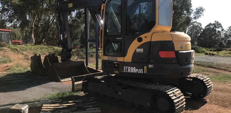 GL Earthmoving |  | 534 Parkwood Rd, MacGregor ACT 2615, Australia | 0287763669 OR +61 2 8776 3669