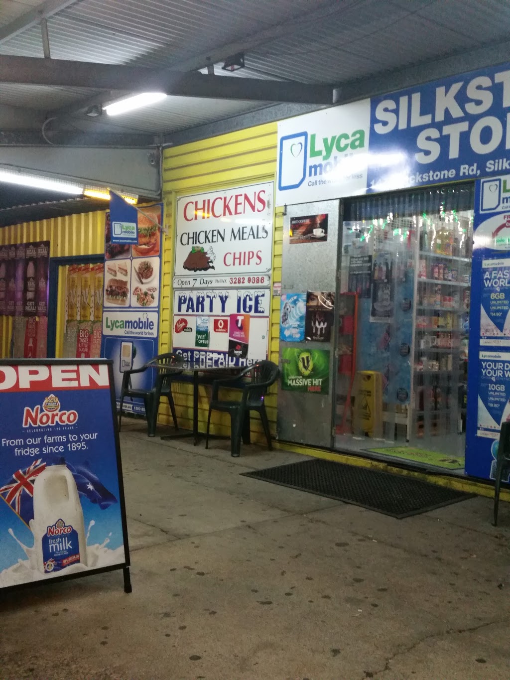 Silkstone Chinese and Fish & Chips Take Away | 147 Blackstone Rd, Silkstone QLD 4304, Australia | Phone: (07) 3282 9388