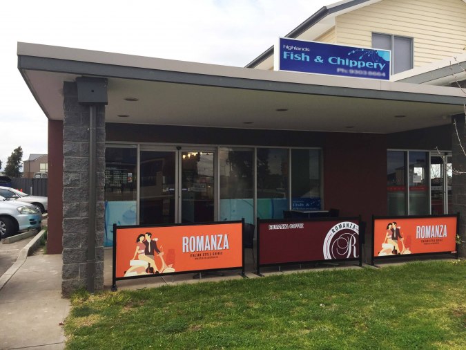 Highlands Fish and Chippery | meal takeaway | 250 Waterview Blvd, Craigieburn VIC 3064, Australia | 0393038664 OR +61 3 9303 8664