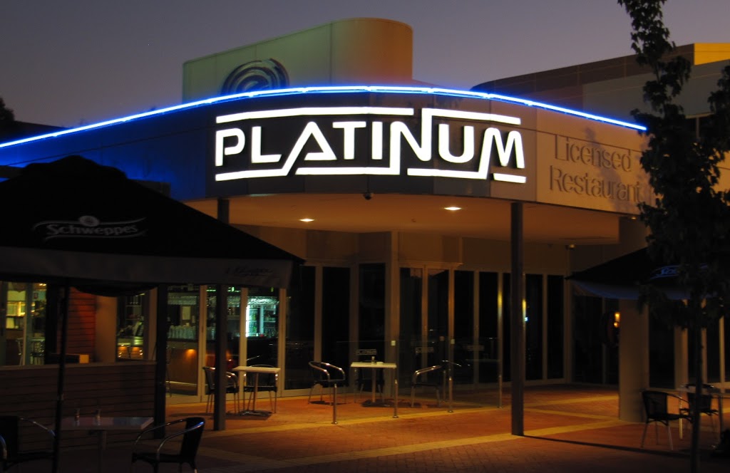 East Ridge Platinum Cafe & Restaurant | cafe | 1 E Ridge Dr, Chirnside Park VIC 3116, Australia | 0397271255 OR +61 3 9727 1255