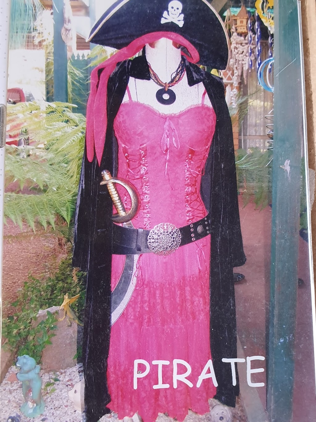 Karens Fancy Dress | 16 Watts Rd, Nyora VIC 3987, Australia | Phone: 0401 220 737