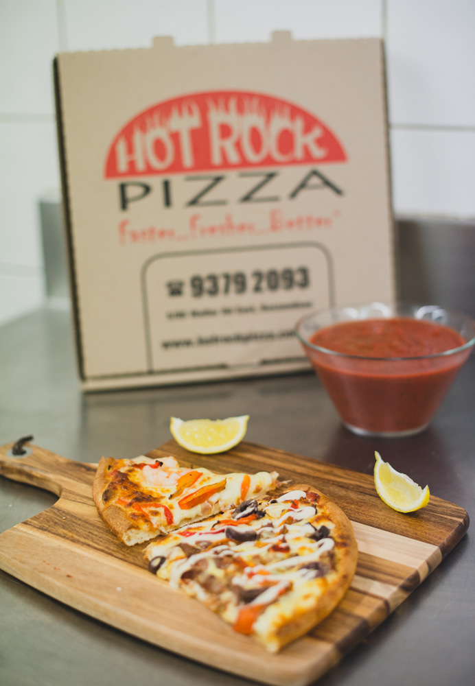 Hot Rock Pizza | restaurant | 5/85 Walter Rd E, Bassendean WA 6054, Australia | 0893792093 OR +61 8 9379 2093