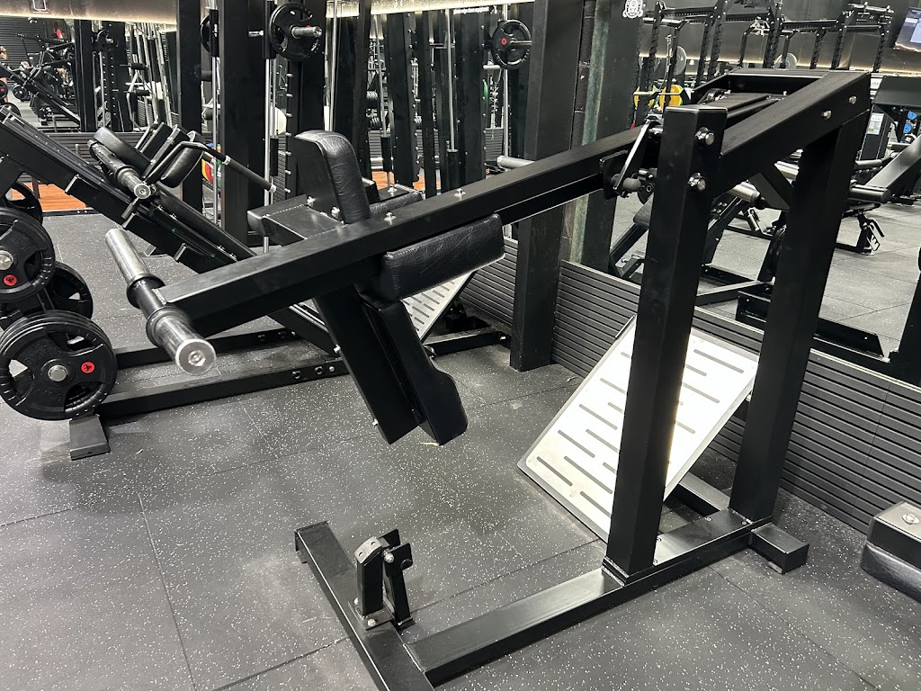 MAK Muscle Gym | 329 White Rd, South Dudley VIC 3995, Australia | Phone: 0494 324 264