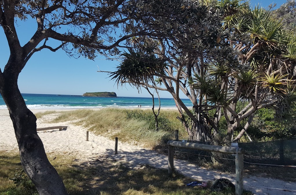 Fingal Rovers Surf Life Saving Club | 1 Marine Parade, Fingal Head NSW 2487, Australia | Phone: (07) 5524 2371