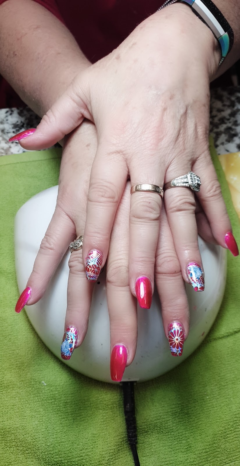 Radiant nails | beauty salon | 8 Sovereign Ave, Bray Park QLD 4500, Australia | 0403714089 OR +61 403 714 089