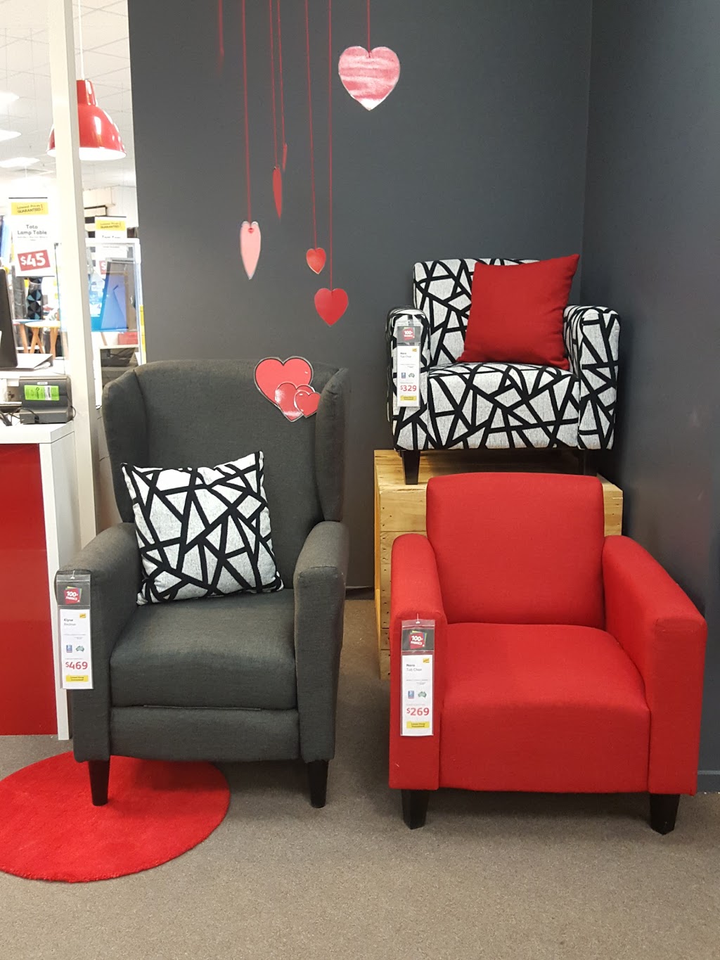 Fantastic Furniture | furniture store | Ipswich Homebase, 339 Brisbane St, West Ipswich QLD 4305, Australia | 0738129405 OR +61 7 3812 9405