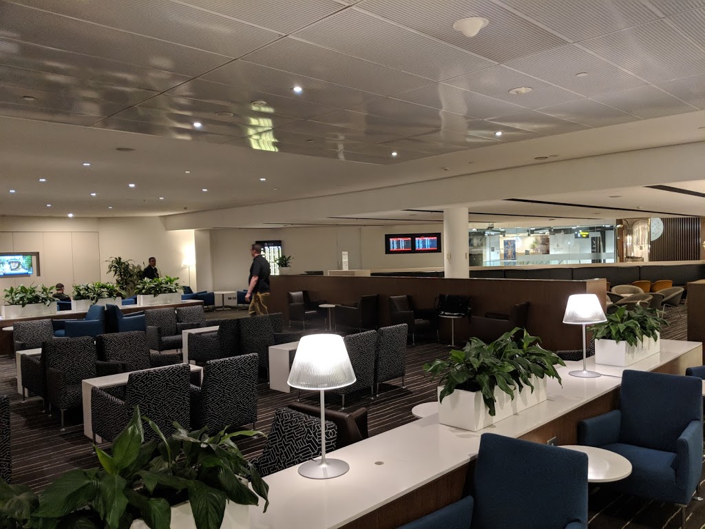 Qantas International Business Lounge | 1, Airport Dr, Tullamarine VIC 3045, Australia | Phone: (03) 8336 4640