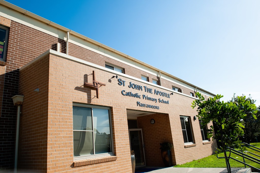 St Johns Catholic Primary School | school | 166 Alfred St, Narraweena NSW 2099, Australia | 0299719297 OR +61 2 9971 9297