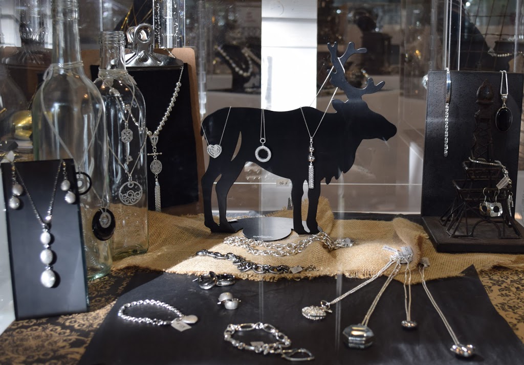 Makers Mark Jewellery Studio | jewelry store | 52 Main St, Hahndorf SA 5245, Australia | 0883887529 OR +61 8 8388 7529
