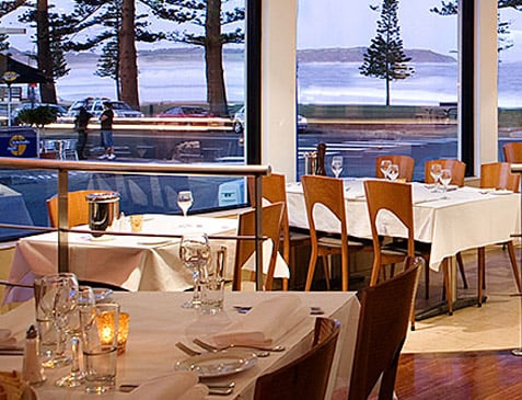 Stella Blu | cafe | 18 The Strand, Dee Why NSW 2099, Australia | 0299827931 OR +61 2 9982 7931