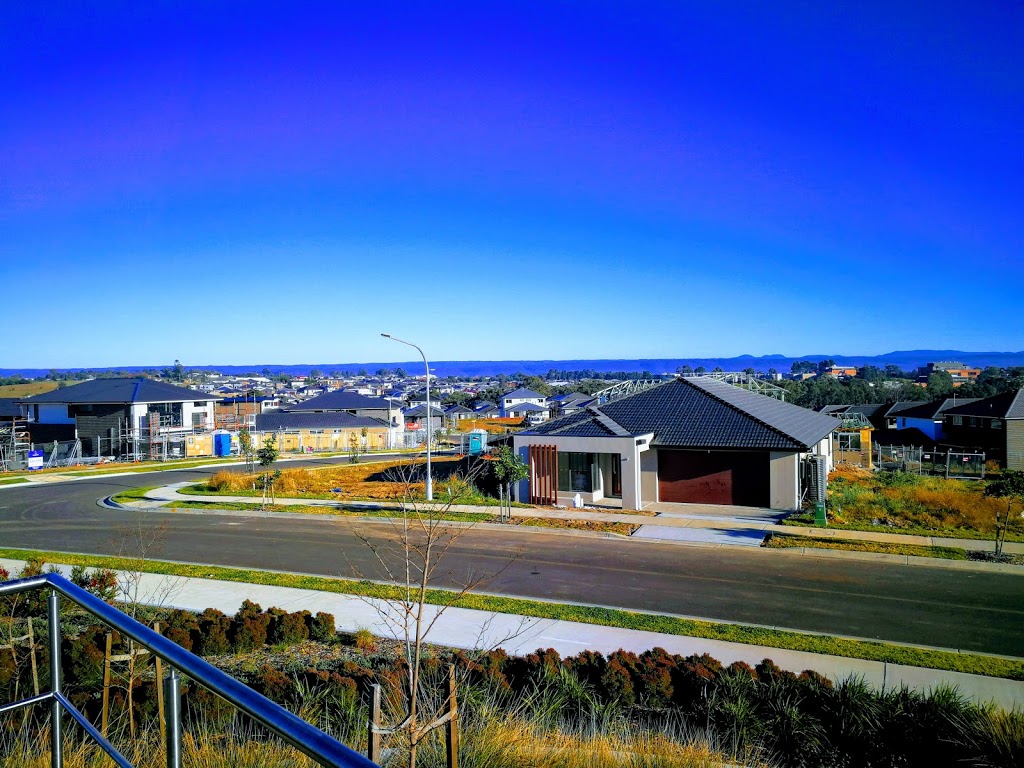 Caddens Hill | general contractor | Cadda Ridge Dr, Caddens NSW 2747, Australia | 1800833822 OR +61 1800 833 822