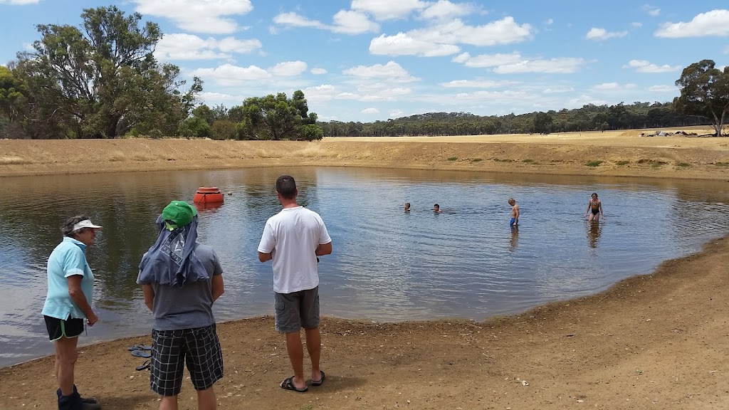 Gelfro Home Hosted Farmstay | Rmb 815, Williams WA 6319, Australia | Phone: (08) 9884 5245