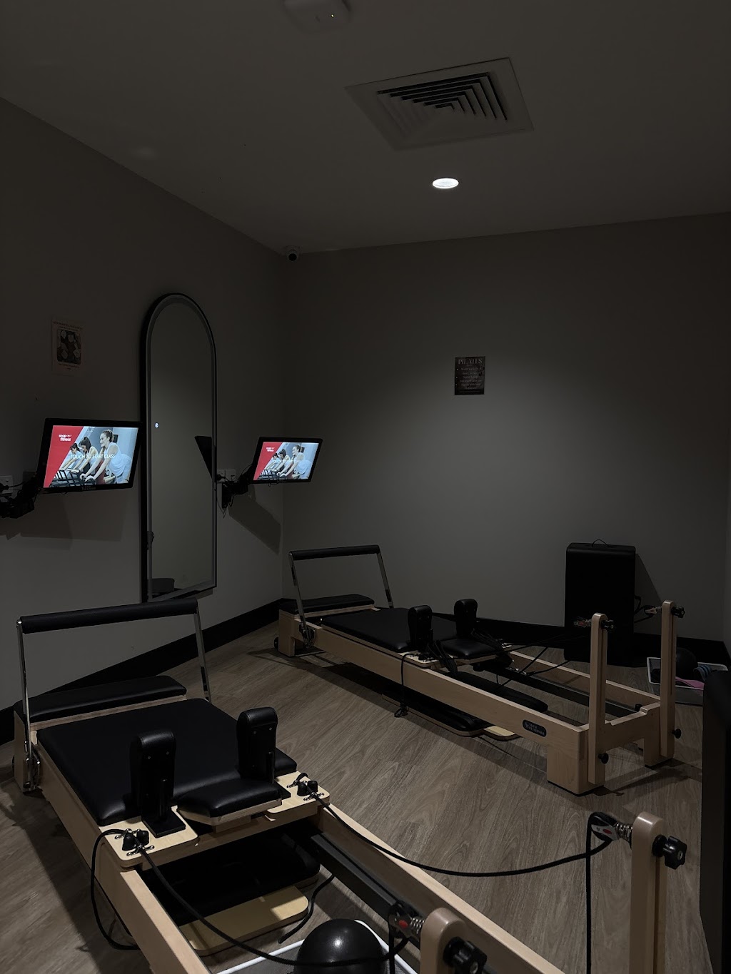Snap Fitness 24/7 Upper Kedron | Ellendale Shopping centre, 141 Canvey Rd, Upper Kedron QLD 4055, Australia | Phone: 0459 854 608