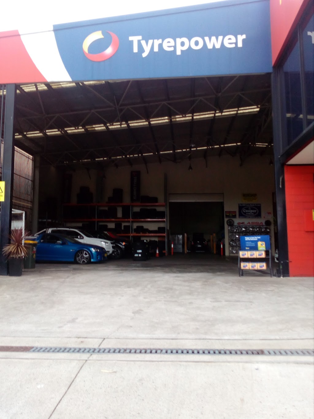 Tyrepower | car repair | 59 Five Islands Rd, Cringila NSW 2502, Australia | 0242751134 OR +61 2 4275 1134