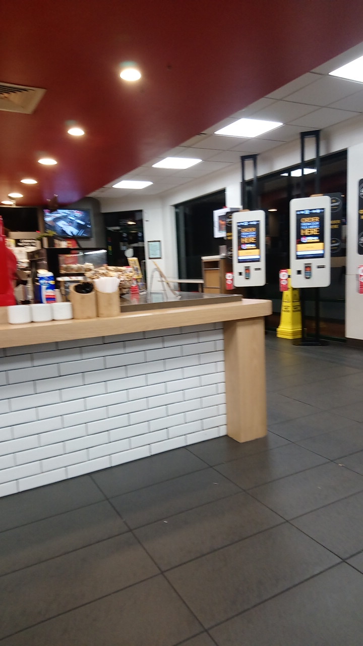 McDonalds Sydenham | meal takeaway | Cnr Melton Highway &, Calder Park Dr, Sydenham VIC 3038, Australia | 0393905611 OR +61 3 9390 5611