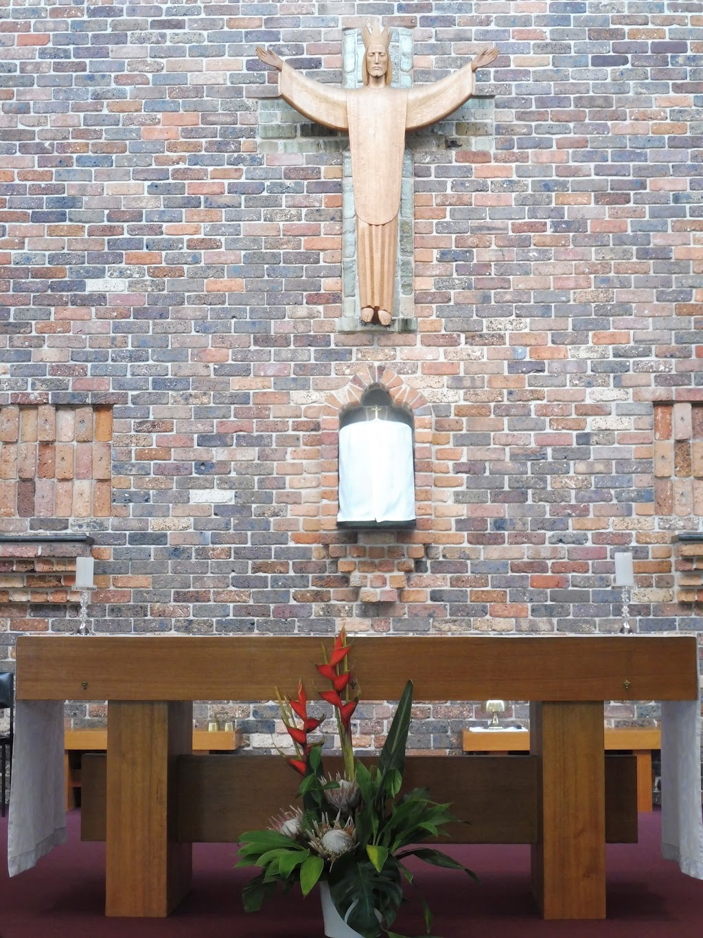 Our Lady of Lourdes Catholic Church | 1 Canyon Rd, Baulkham Hills NSW 2153, Australia | Phone: (02) 9639 8385