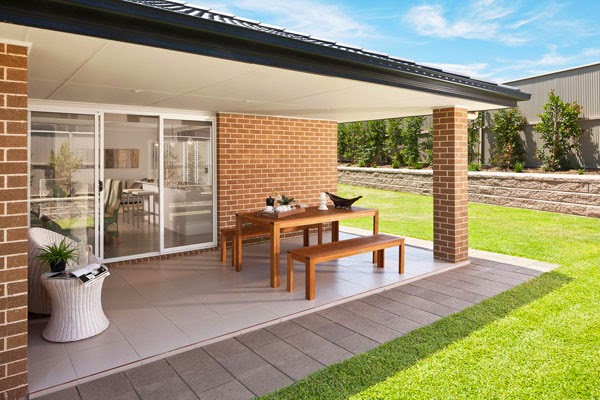 New Living Homes - Spring Farm | 124 Springs Rd, Spring Farm NSW 2570, Australia | Phone: (02) 9821 9770