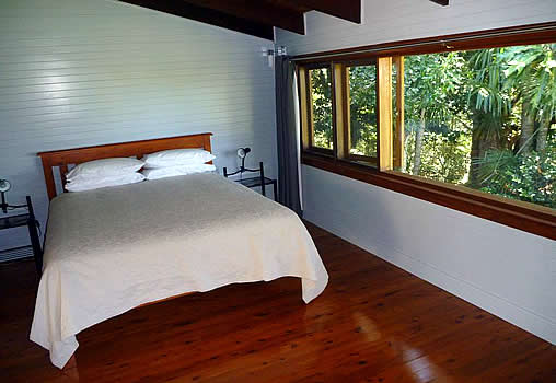 Ridgetop Hideaway | lodging | 44 Parberys Ln, Dorrigo NSW 2453, Australia | 0266572243 OR +61 2 6657 2243