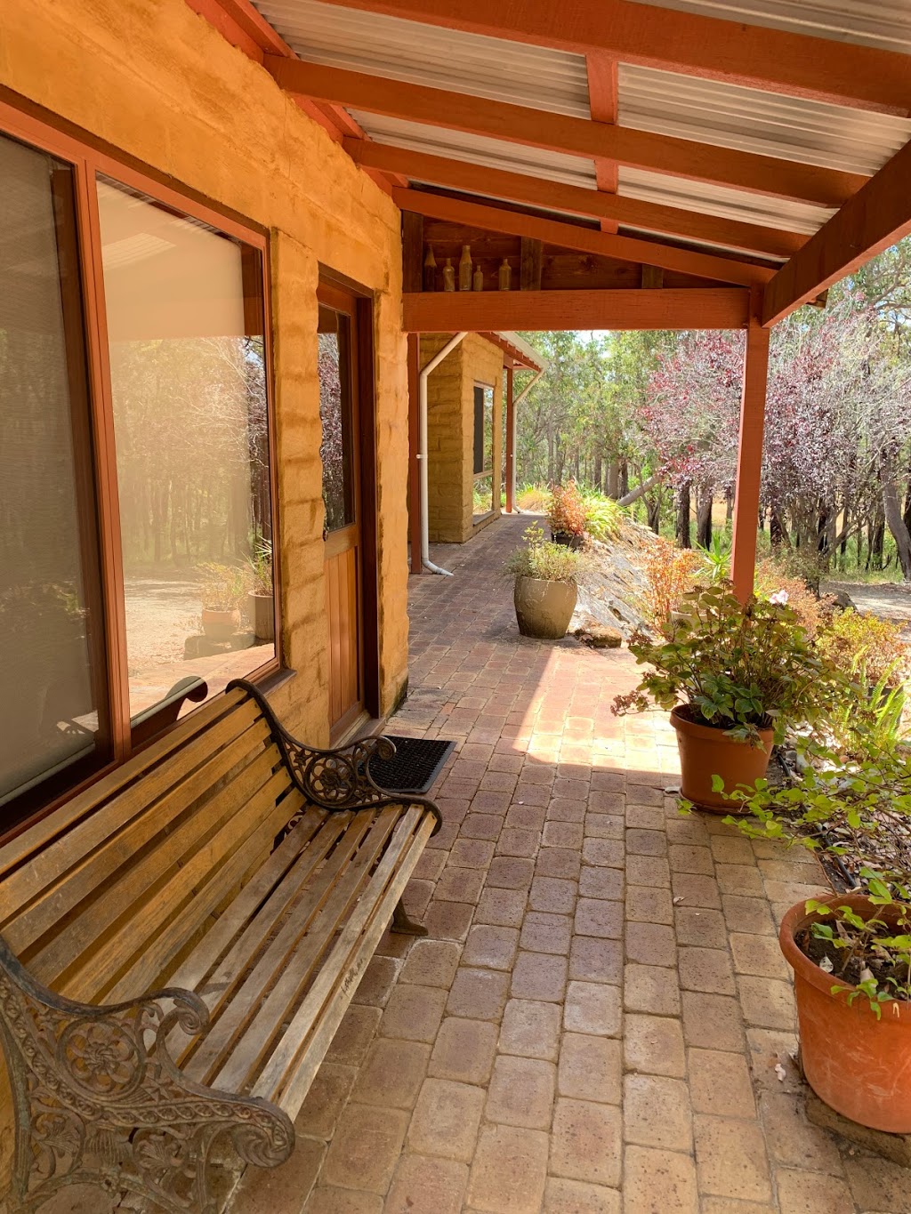 Denmark Forest Retreat | cnr, Ocean Beach Rd, Denmark WA 6333, Australia | Phone: 0438 938 798