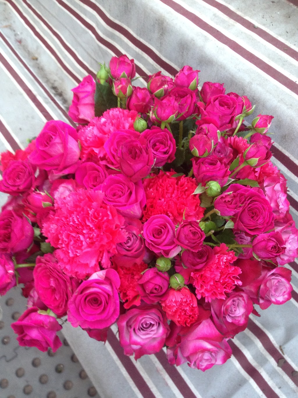 Spontaneous Flowers | florist | shop 4b/146 Blunder Rd, Oxley QLD 4075, Australia | 0490838201 OR +61 490 838 201