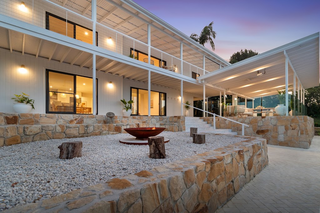 Stone Hill Estate | lodging | Warwick Park Rd, Wooyung NSW 2483, Australia | 0421237242 OR +61 421 237 242