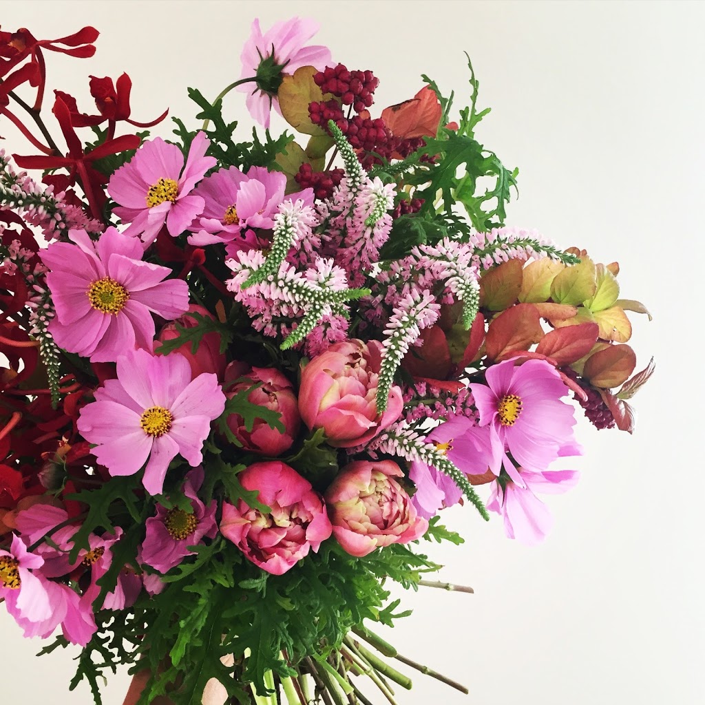 Clementine Floral Studio | florist | 141 Pakenham St, Echuca VIC 3564, Australia | 0400367283 OR +61 400 367 283