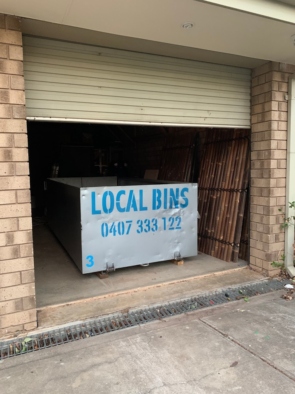 Local Bins - Skip Bin Hire | Carruthers Dr, Modbury North SA 5092, Australia | Phone: 0407 333 122