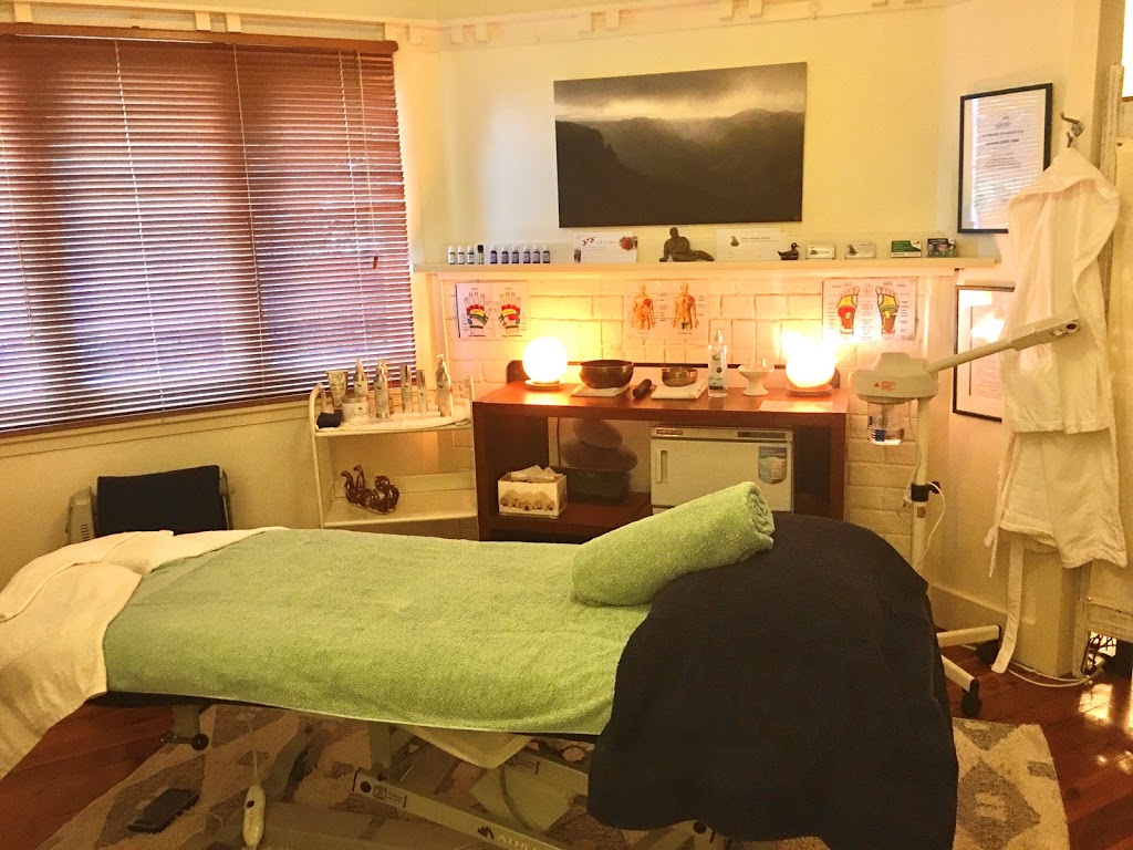 Cloud 3 Massage Therapy | 16 Lawrence St, Blackheath NSW 2785, Australia | Phone: 0421 582 509