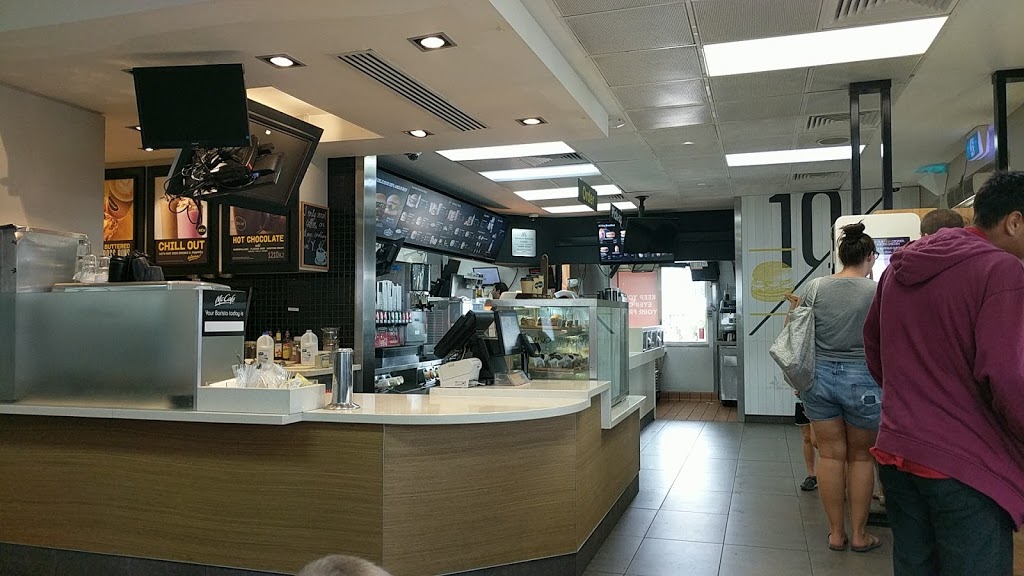 McDonalds Innisfail | meal takeaway | 18 Ernest St, Innisfail QLD 4860, Australia | 0740616411 OR +61 7 4061 6411
